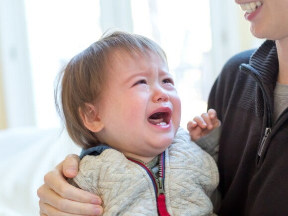 colicky-child