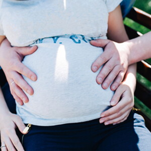 4 Couple Exercises for a Happier, Healthier Pregnancy 4 Couple Exercises for a Happier, Healthier Pregnancy