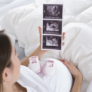 8 ways a pregnant mother should be preparing for childbirth